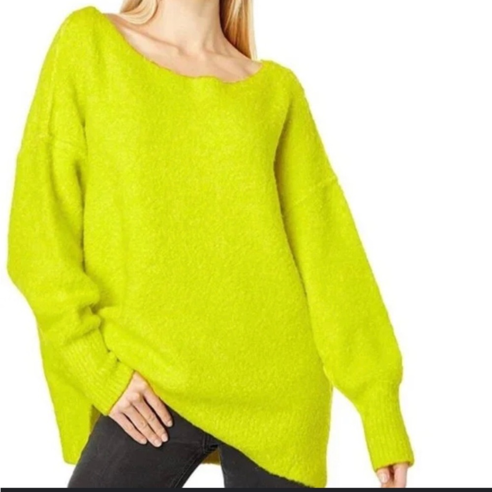 Free People Women’s Bright Yellow Sweater 
Medium